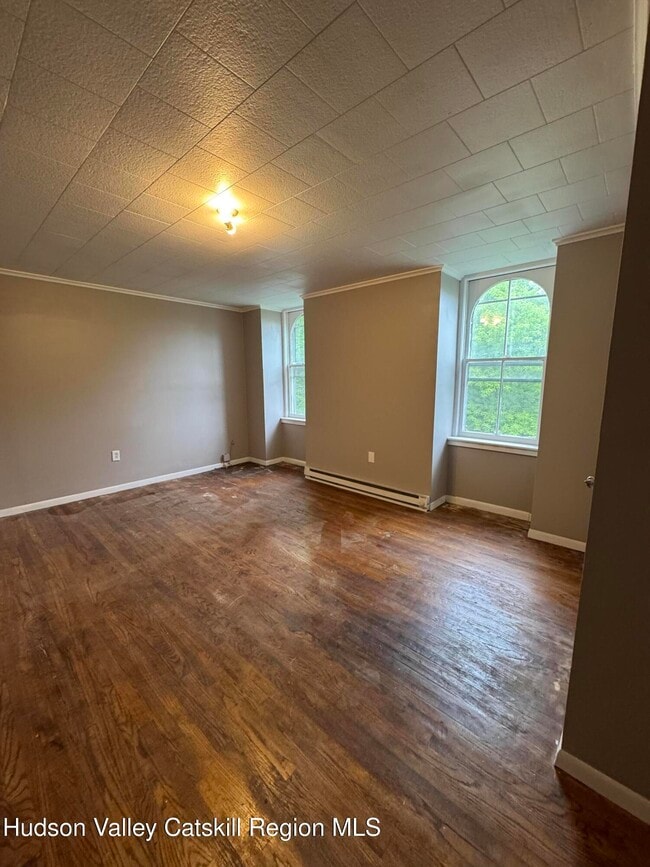 Building Photo - 235-237 Jefferson Heights