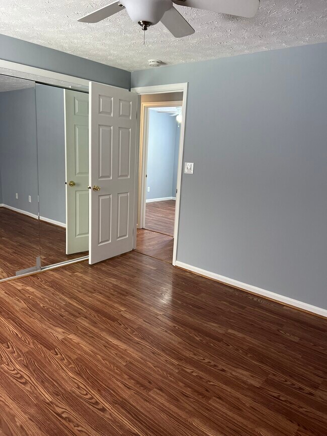 Building Photo - 13514 Steeplechase Dr