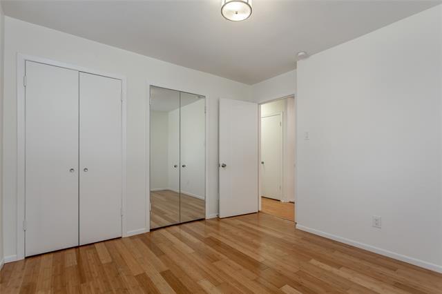 Building Photo - 7475 Brentcove Cir