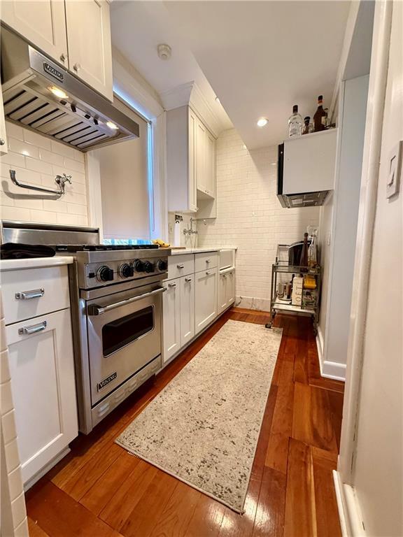 Building Photo - 367 Benefit St