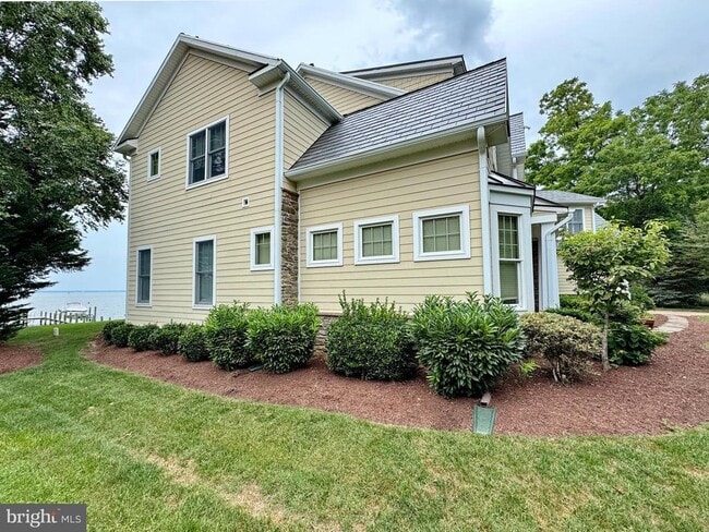 Building Photo - 11660 Bachelors Hope Ct