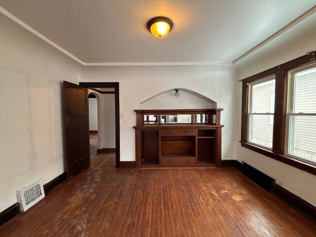 Building Photo - 4568 N 38th St