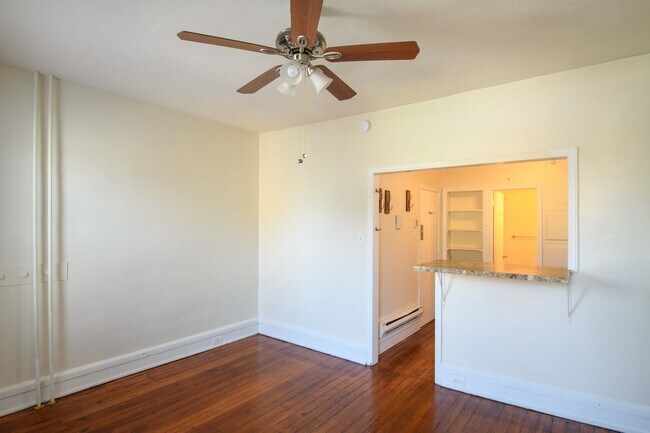 Building Photo - 7118 Germantown Ave