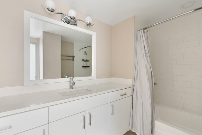 Building Photo - 1515 Richmond Hwy