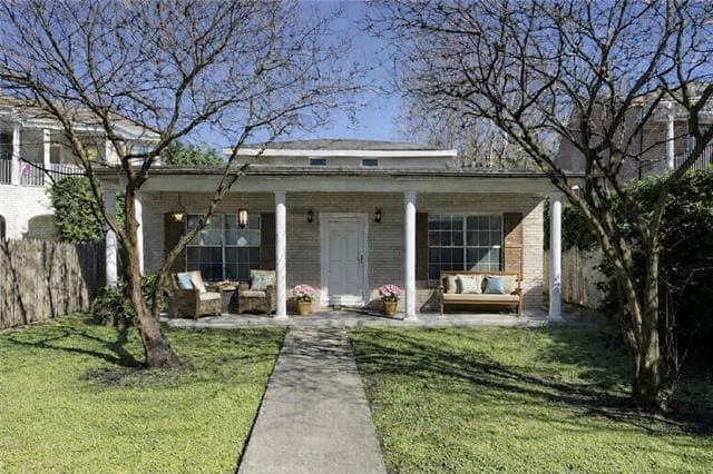 Building Photo - 22 Bluebird St