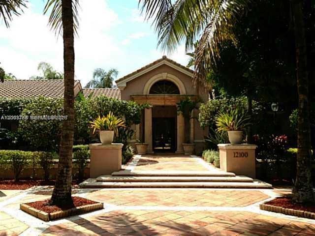 Building Photo - 12112 St.Andrews Pl