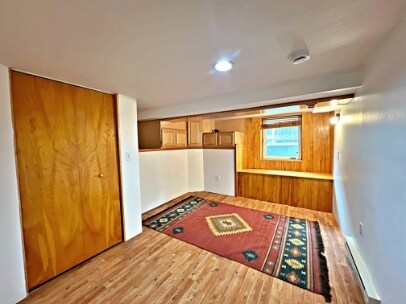 Building Photo - 5916 SE Francis St