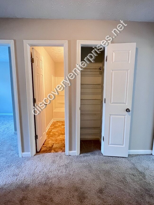 Building Photo - 3/2.5 in College Park! 1st month's rent FREE with 13-month lease!!