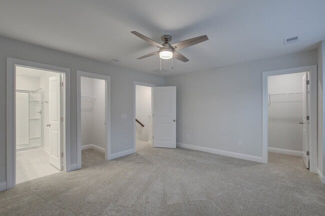 Building Photo - 1237 Tice Ln
