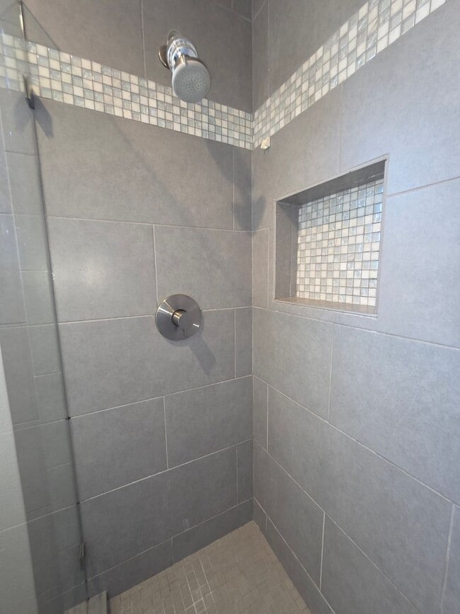 Building Photo - Gorgeous Upgraded Sabre Springs Home