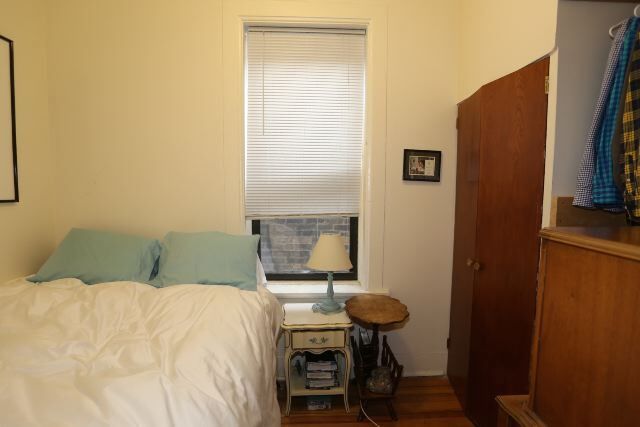 Building Photo - 2031 W Moffat St