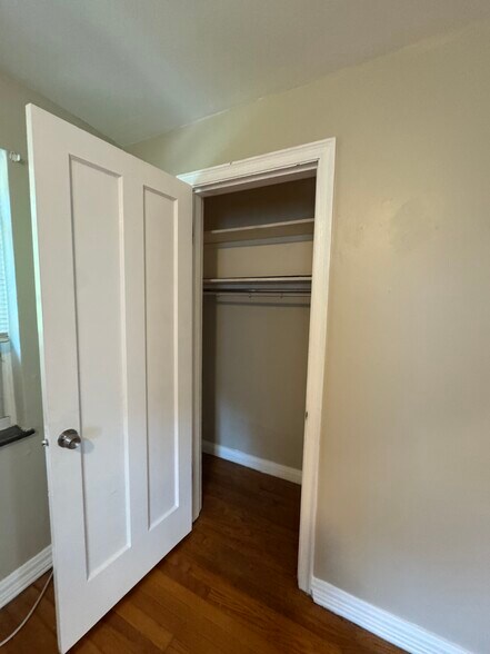 Building Photo - 2814 Lawndale Ave