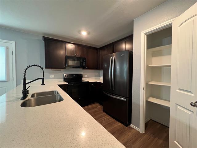 Building Photo - 5728 Brahma Trail