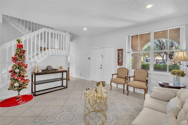 Building Photo - 1058 Tupelo Way