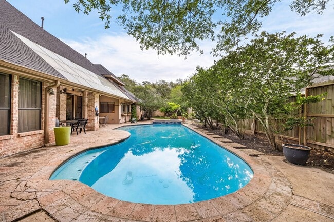 Building Photo - 19823 Sunbridge Ln