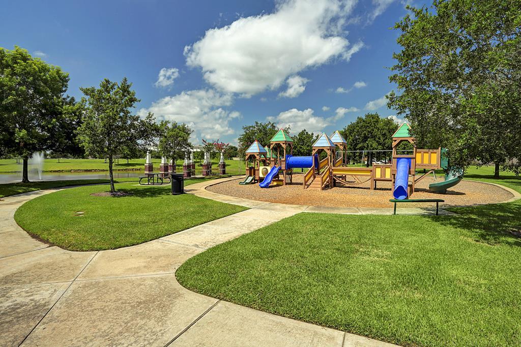 Building Photo - 5508 Lilywood Ln