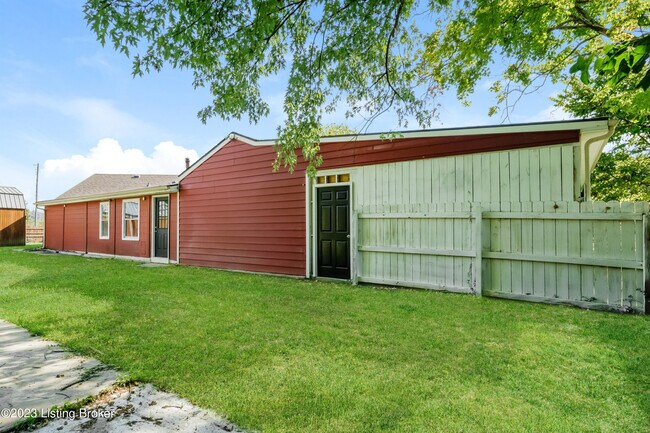 Building Photo - 14020 Darwin Blvd