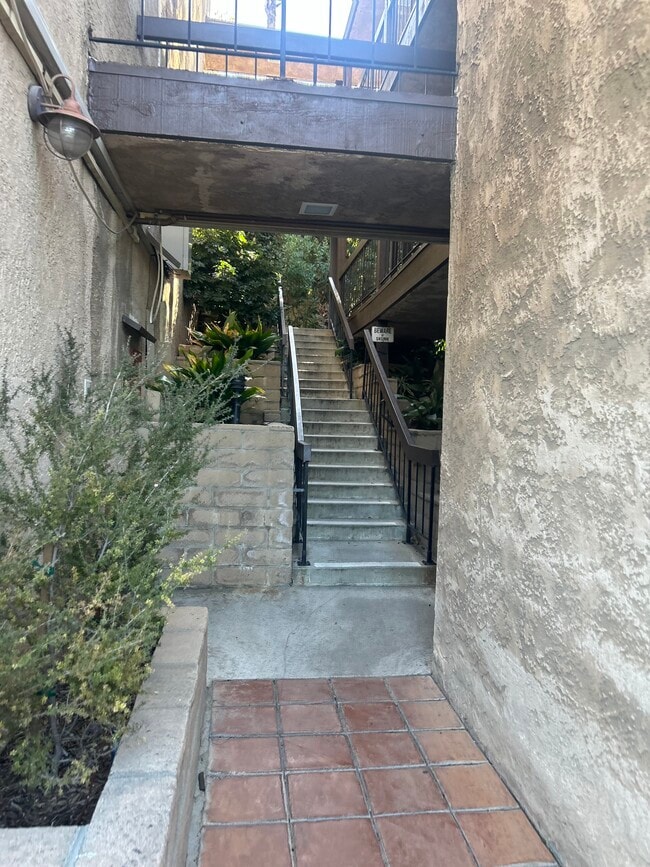 Building Photo - 2240 N Legion Dr