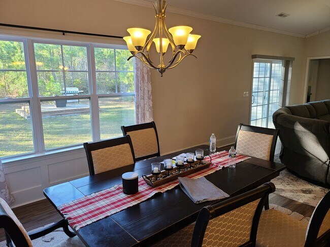 Building Photo - 3 Bedroom 2 bath home - The Landing at Mil...