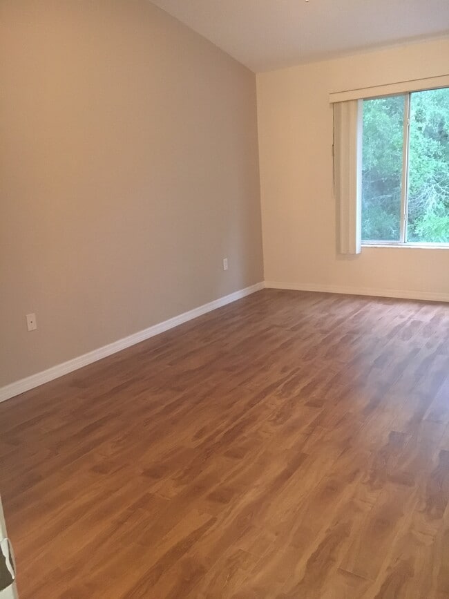 Building Photo - 8652 Hunters Key Cir