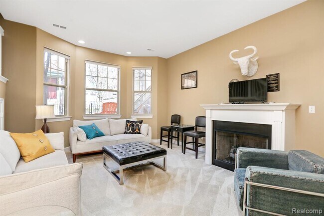 Building Photo - 33 Winder St