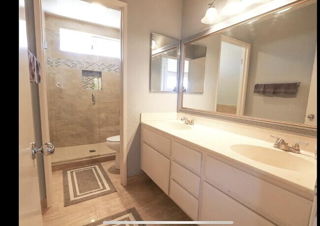 Building Photo - 69811 Willow Ln