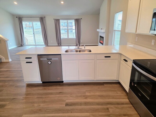 Building Photo - 1724 Southbridge Dr