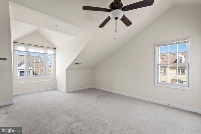 Building Photo - 8831 Ashgrove House Ln