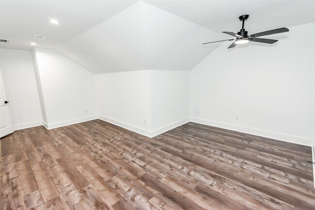 Building Photo - 18219 Polo Meadow Dr