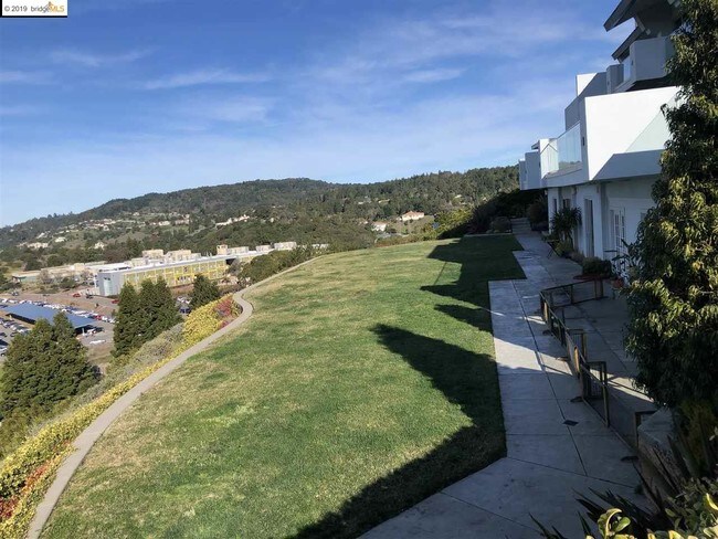 Building Photo - 4614 Rockingham Ct