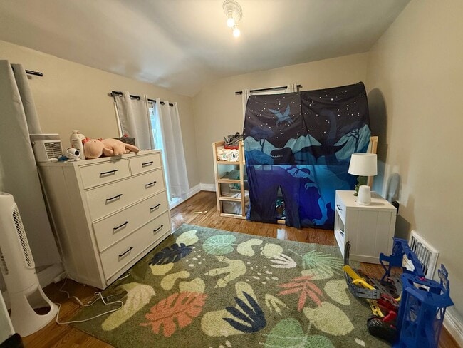 Building Photo - 45800 W Ann Arbor Trail