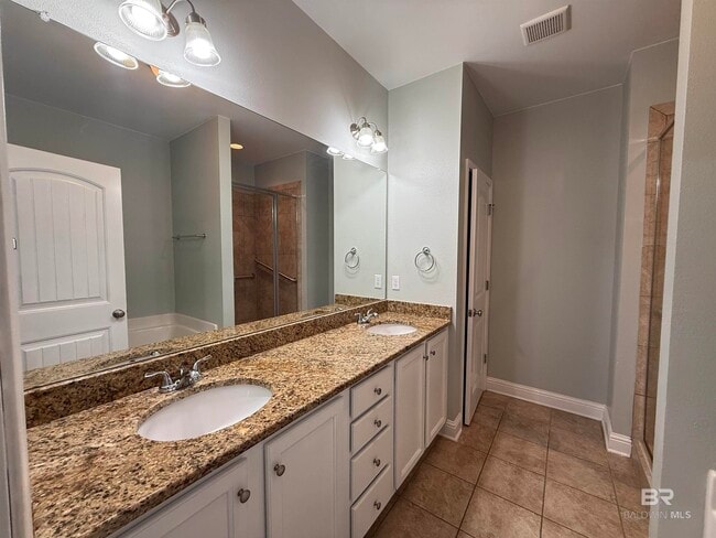 Building Photo - 341 Majestic Beauty Ave