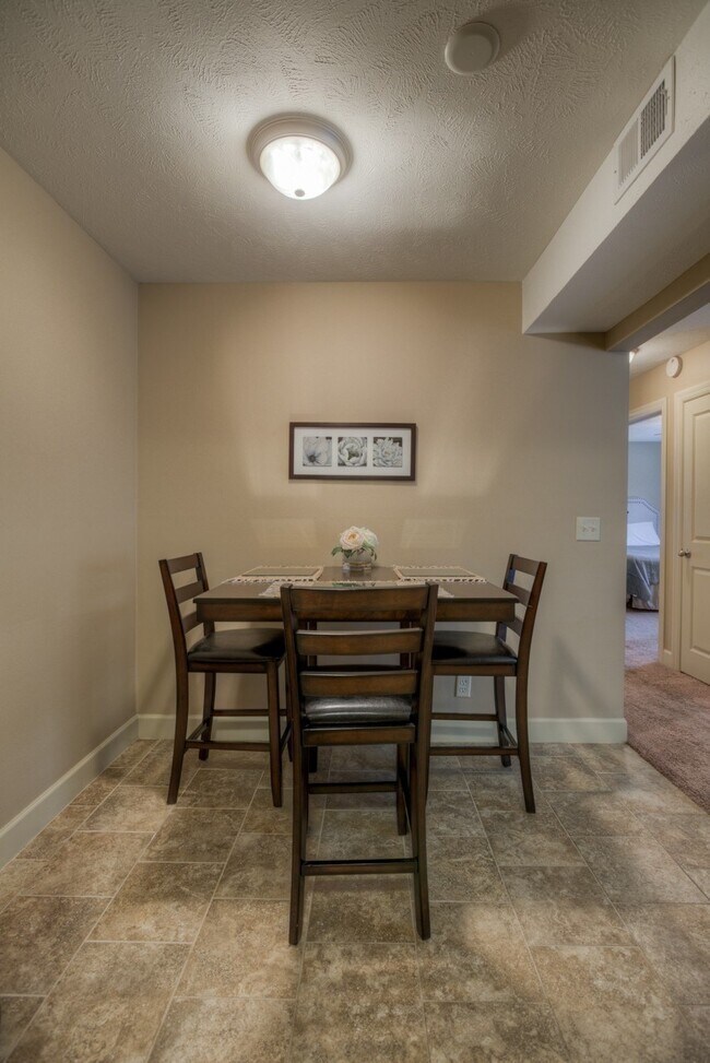 Floorplan - 417 - 421 - 423 N 40th -- Auburn