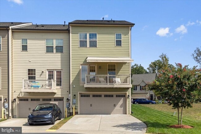 Building Photo - 18060 Red Cedar Rd