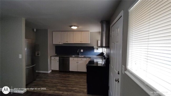 Building Photo - 5664 Tibet Dr