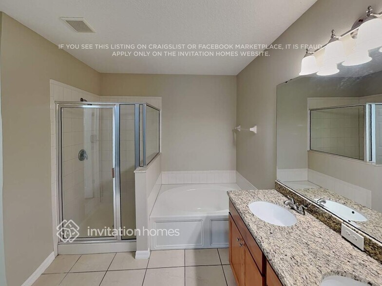 Building Photo - 3736 Briarwood Estates Cir