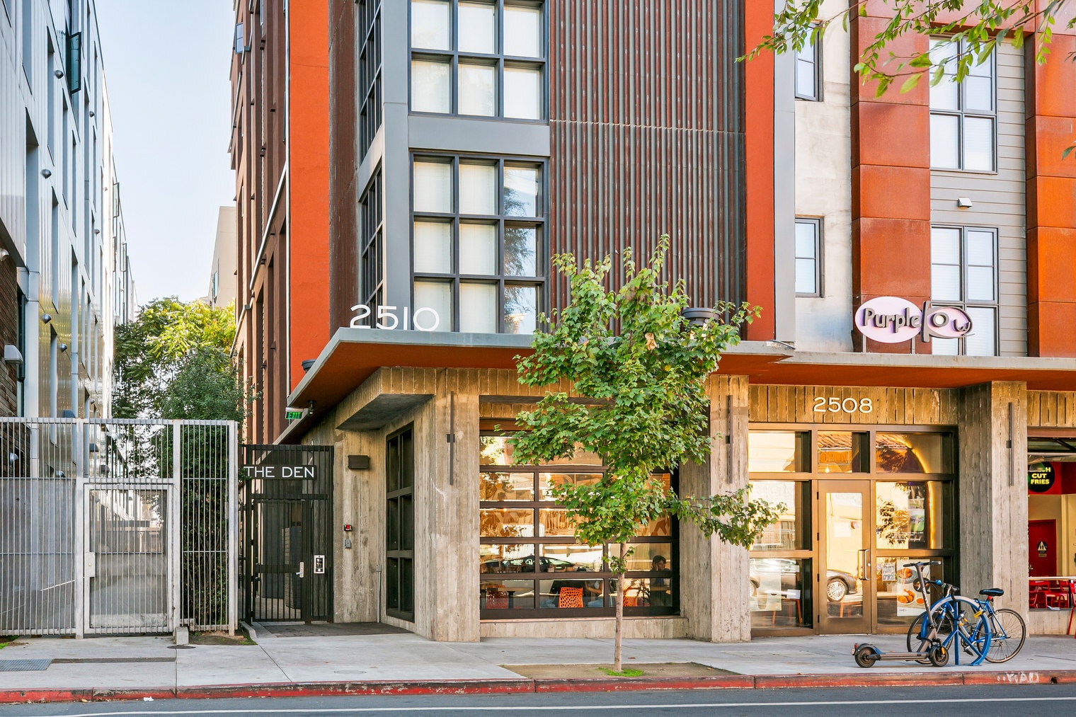 Building Photo - 2510 Channing Way