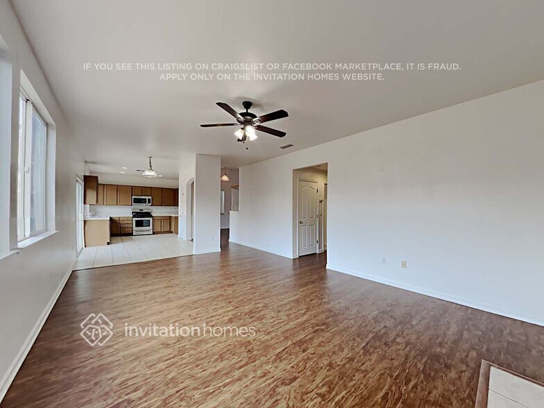 Building Photo - 8205 Carriage Oaks Way