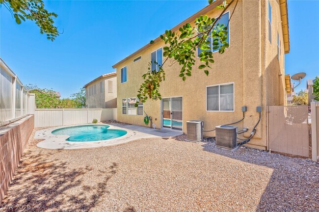 Building Photo - 8020 Aztec Basin Ave