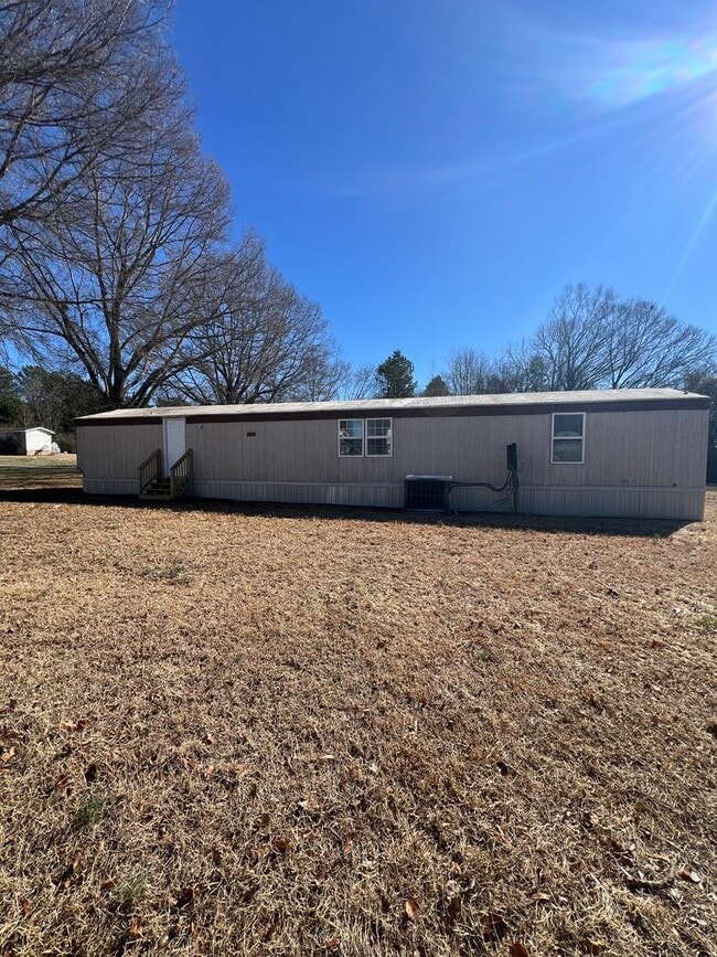 Building Photo - Waxhaw 2 bed / 2 bath home FOR RENT