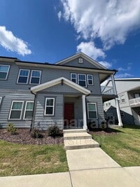 Building Photo - 7017 Hummingbird Dr