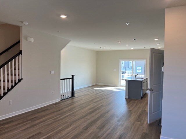 Building Photo - 7405 Calm Retreat Blvd