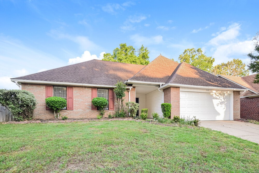 Building Photo - 7117 Goodman Ridge Dr
