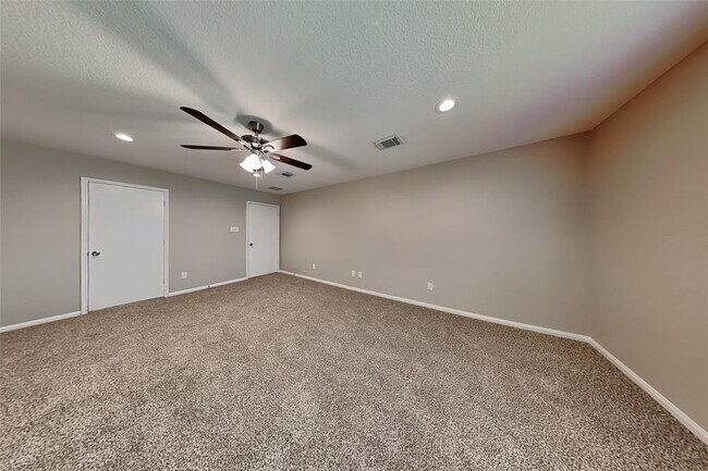 Building Photo - 7826 Spring Fern Ln