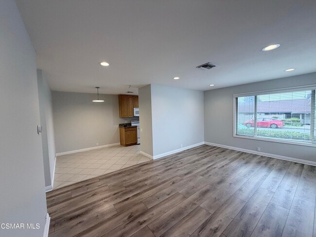 Building Photo - 2156 Sonoma Ct