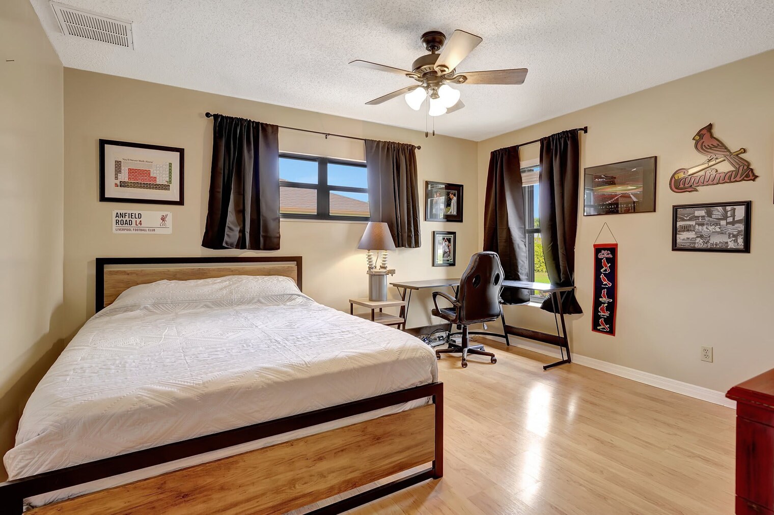 Building Photo - 98 Chardon Pl