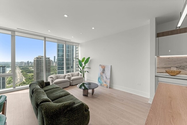 Building Photo - 363 E Wacker Dr