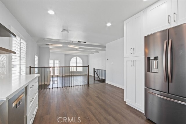 Building Photo - 1709 Steinhart Ave