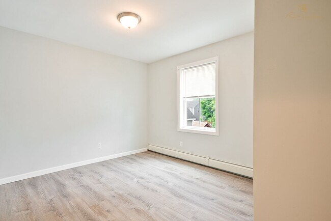 Building Photo - 174-176 Alabama Ave