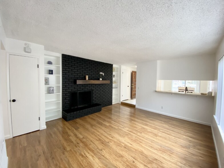 Building Photo - 2116 13th St